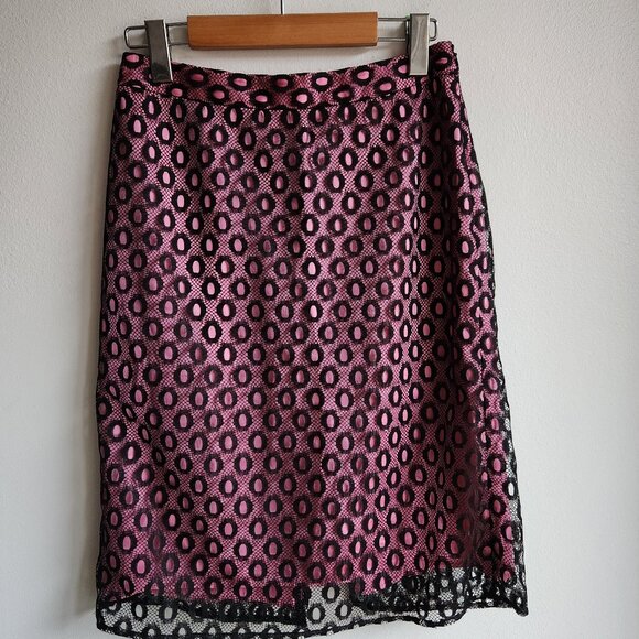 Milly of NY Pink Pencil Skirt with Black Openwork Lace - EUC - Sz 4 - Picture 3 of 16